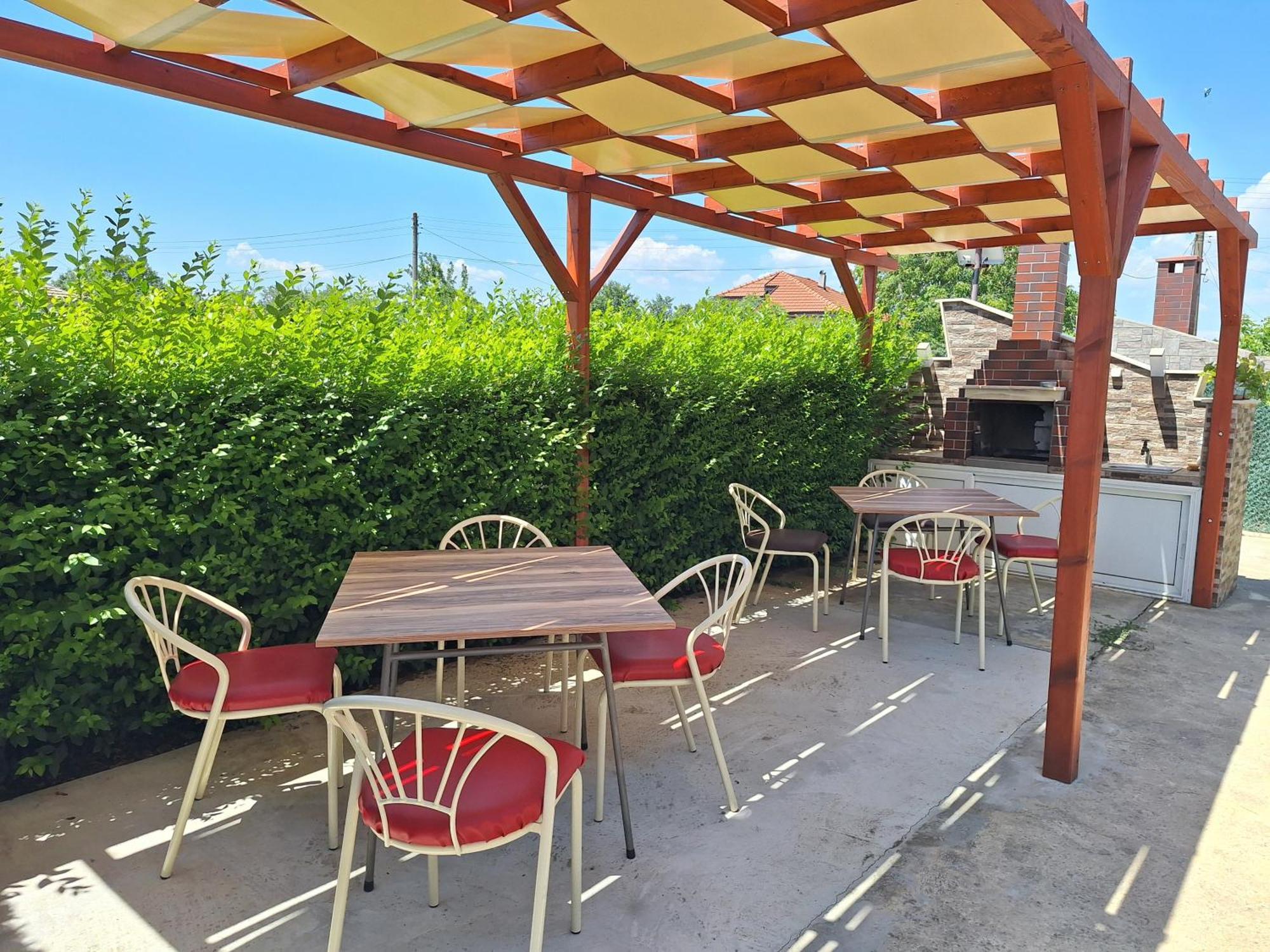 Guest House Valiland Bŭlgarevo 外观 照片